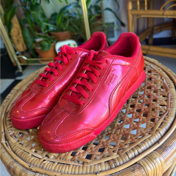 Puma Roma Red Patent Leather Sneakers US 5.5C | Retro Classic Style - Picture 3 of 5